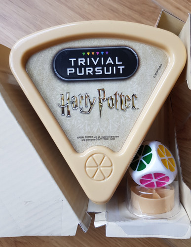 Harry potter trivial pursuit - harry,