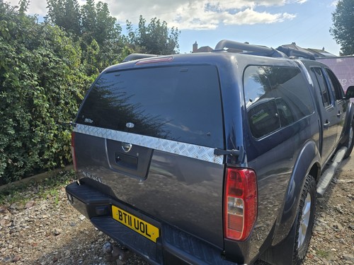 Nissan navara d40 - navara, rear