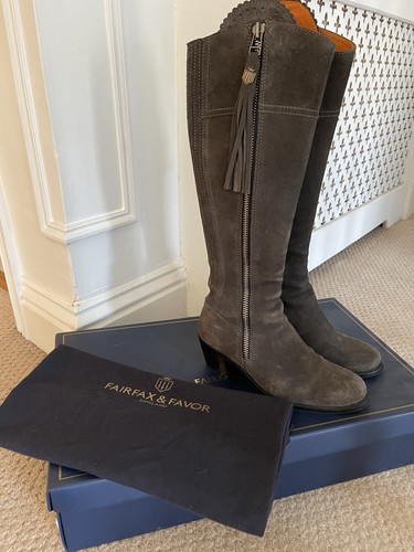 Fairfax and favour - favour, heeled