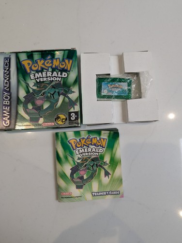 Pokémon emerald version - emerald,