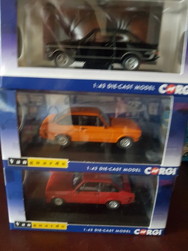 Corgi vanguards ford escort - -,