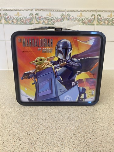 Mandolorian and grogu snack - mandolorian,