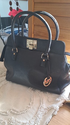 Ladies michael kors handbag - michael,