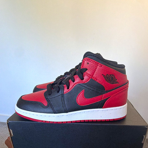 Jordan air - 1, mid