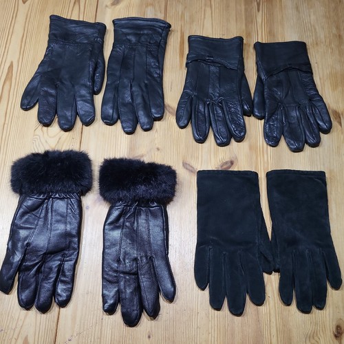 Pairs ladies black leather - 4,