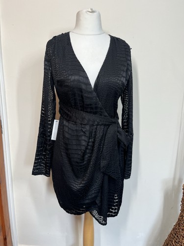 Bnwt lipsy london black - lipsy,