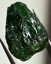 8.3 Ct Natural Tsavorite