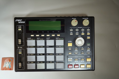 Akai mpc1000 black sampler - mpc1000,