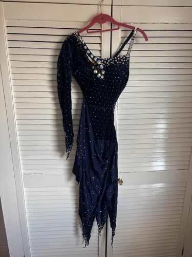 Blue diamanté velvet - diamanté,