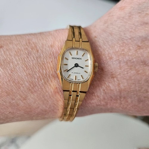 Vintage sekonda ladies - sekonda,