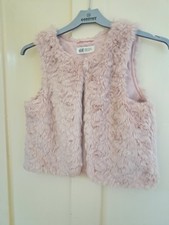 H&M Baby Pink faux fur gilet /