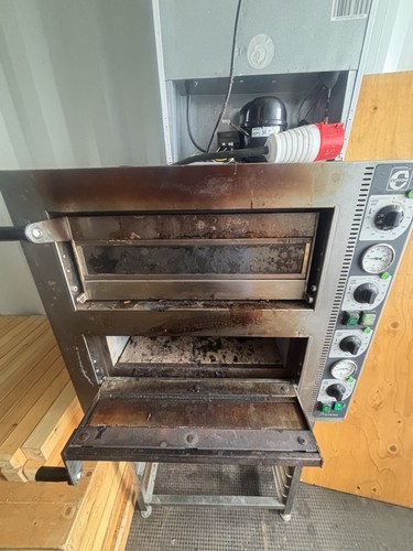 Cuppone twin deck pizza - twin, oven