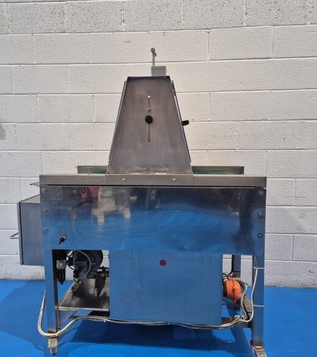 Conveyor enrober glazer with - glazer,