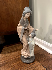 NAO by LLADRO 0279 JAPANESE