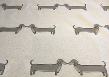 Dachshund Sausage Dog (Cream)