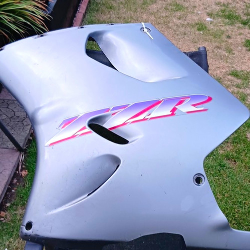 Side fairing for - for, a