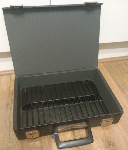 Vtg lockable black 32 - black,