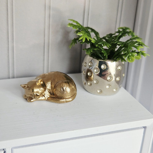 Metallic cat ornament 12 - metallic,