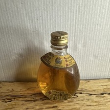 Dimple Blended Scotch Whisky