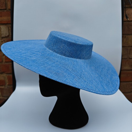 Baby blue large fascinator - blue,