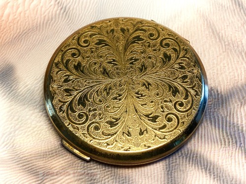 Stratton rococo pattern - , gold