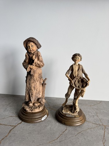 Armani figurine authentic set - authentic,