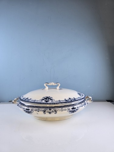 Albion pottery regal tureen - pottery,