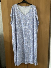 Ladies Long Nightie Size 24-26 X 2
