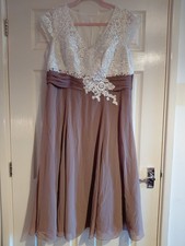 Ladies Size 16 Stunning 😍