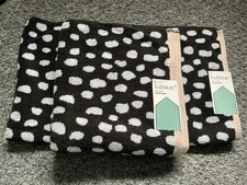 hand towels 2 habitat NEW with tags