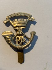 BRITISH ARMY SOMERSET LIGHT INFANTRY CAP BADGE.