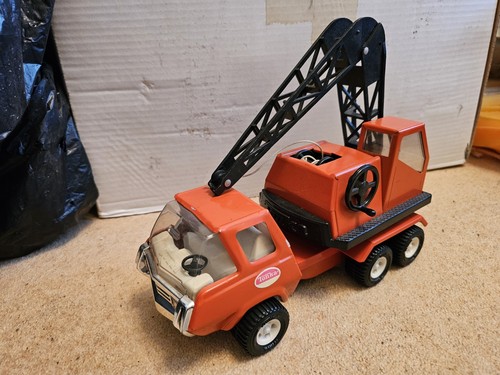 Tonka crane truck - truck, vintage
