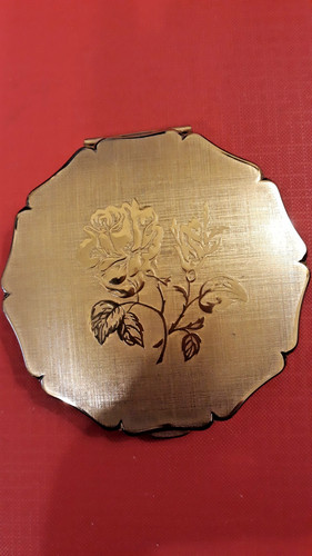 Vintage stratton powder - vintage,