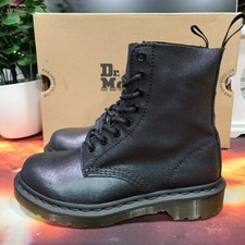 NEW IN BOX! Dr Martens Pascal