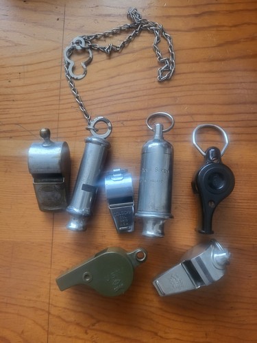 Vintage whistles usa - 7,
