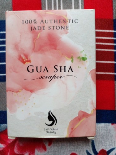 Gua sha jade stone - gua, natural