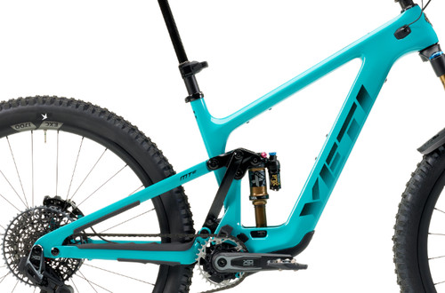 Frame pivot bearing kit - pivot, yeti