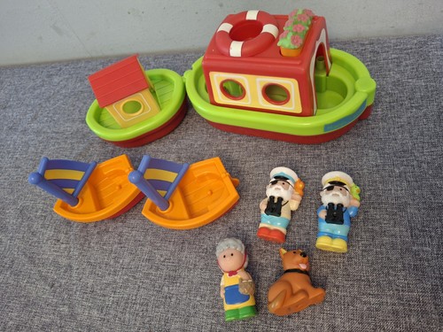 Elc happyland canal barge - happyland,