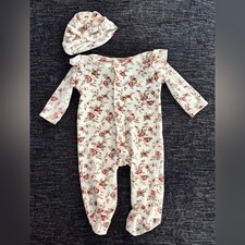 Kyle & Deena Floral Baby
