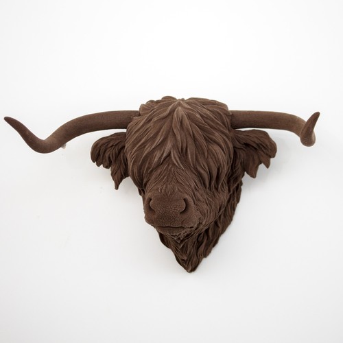Brown velvet highland cow head - brown,