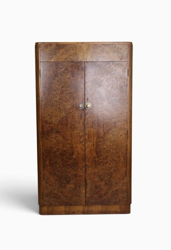 Art deco gents bedroom - art,
