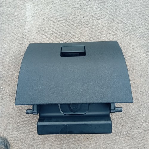 Ford fusion glove box - fusion,