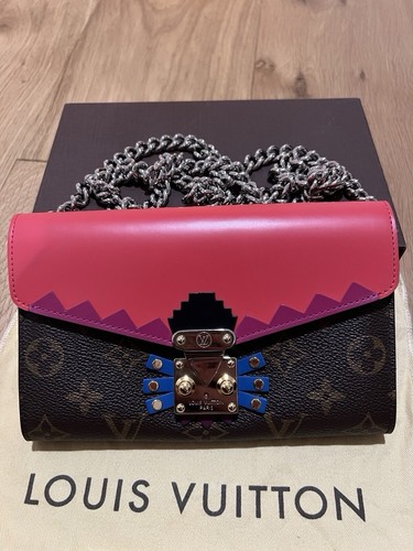 Louis vuitton monogram - louis,