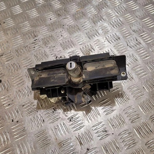 Audi 4f2 c6 tailgate - audi,