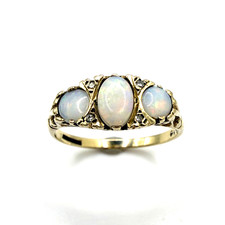 9ct Gold Vintage Opal &
