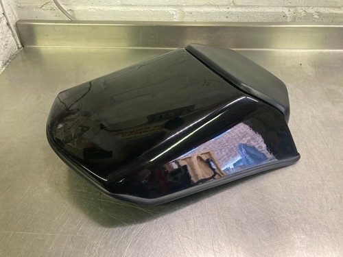 Rear pillion solo seat - rear,