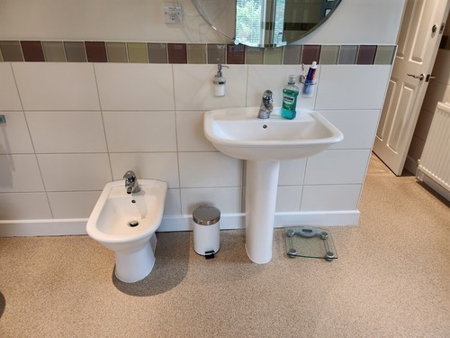 Complete bathroom suite used - suite,