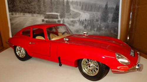 Jaguar type coupè 1961 - jaguar,