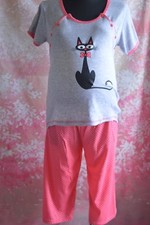 Maternity pyjama nightwear