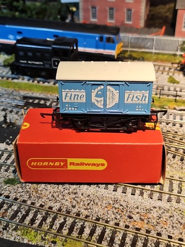 Hornby 013 fine fish - hornby,